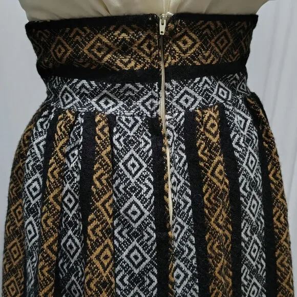1960s High Waisted Handmade Tribal Boho Print Maxi Skirt Grommet Tie Front SZ XS